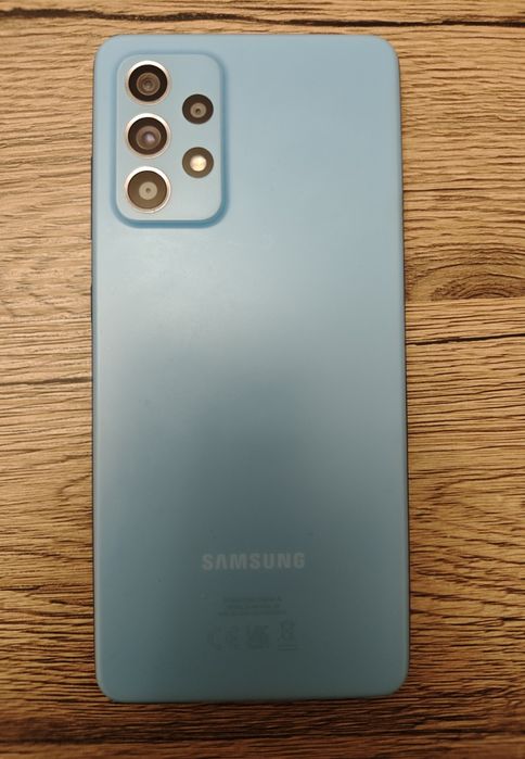Мощен Galaxy  A52, 256GB, 8 GB ram, 16GB SD card