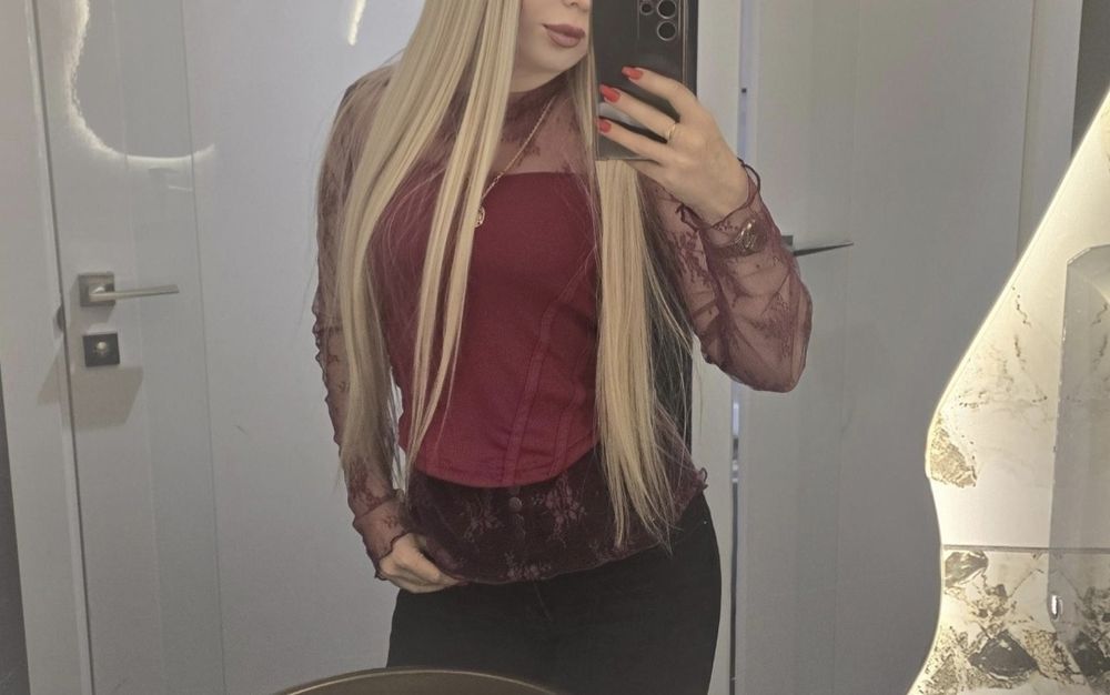 Продам лонгслив и корсет..