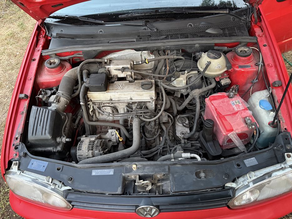 Продам гольф3 универсал горажного хронения