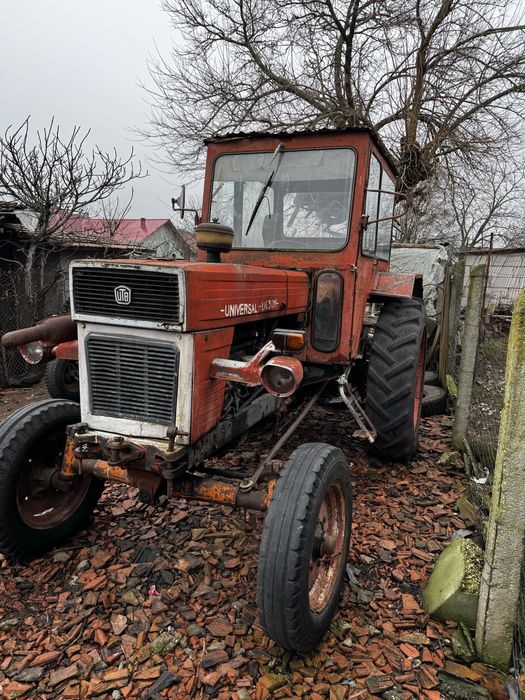 Tractor UTB 650.