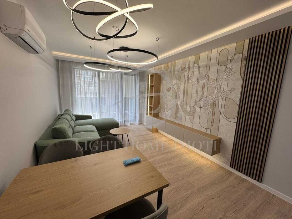 Продава се Двустаен апартамент в Пловдив, Кючук Париж - 77 кв.м за 967 €/кв.м - Снимка #1