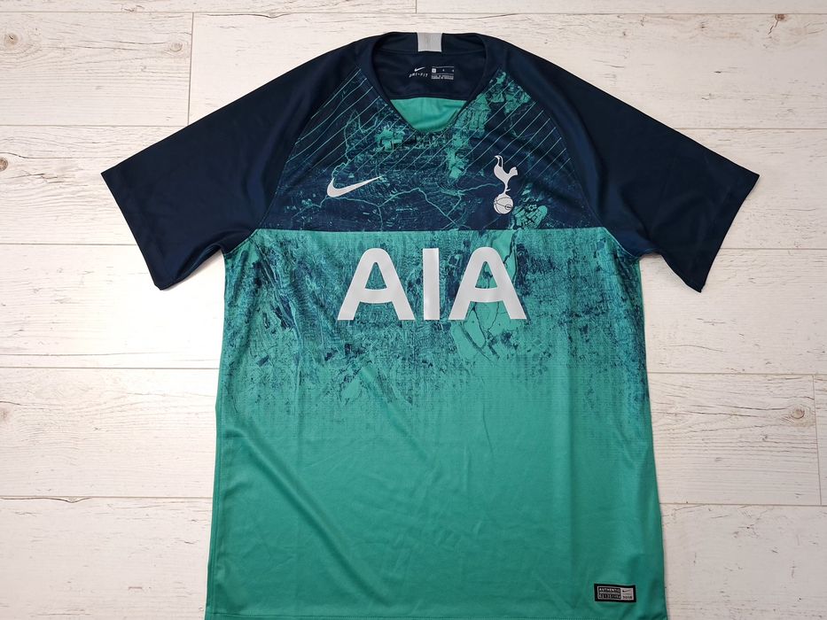 Nike Tottenham-Ориг.тениска Нова!!!