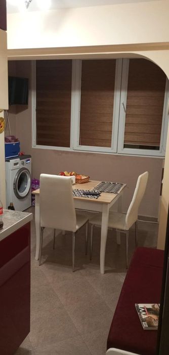 Продава се Двустаен апартамент в Бургас, Славейков - 68 кв.м за 2523 €/кв.м - Снимка #2