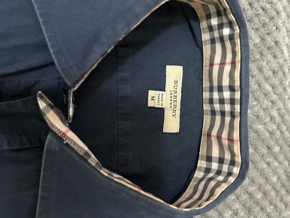 тъмно синьо риза Burberry