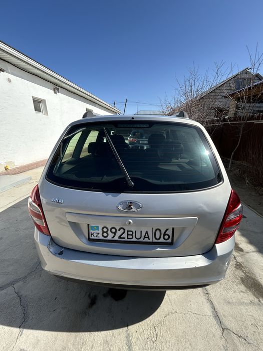 Ваз (Lada] Kalina 2013 год