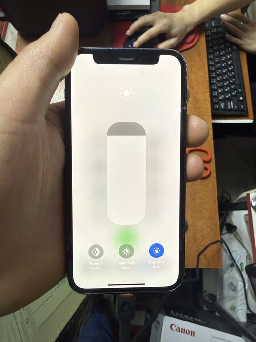 Продам Айфон 12мини