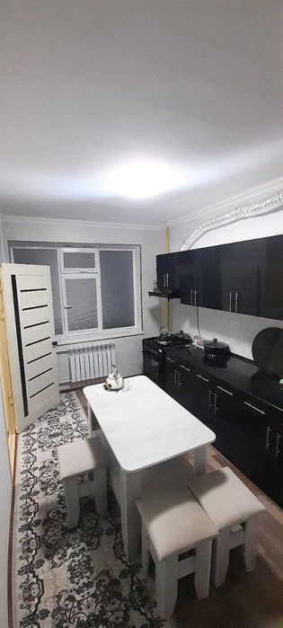 yangi uy sotiladi. 1-etajdan. Ipoteka bor