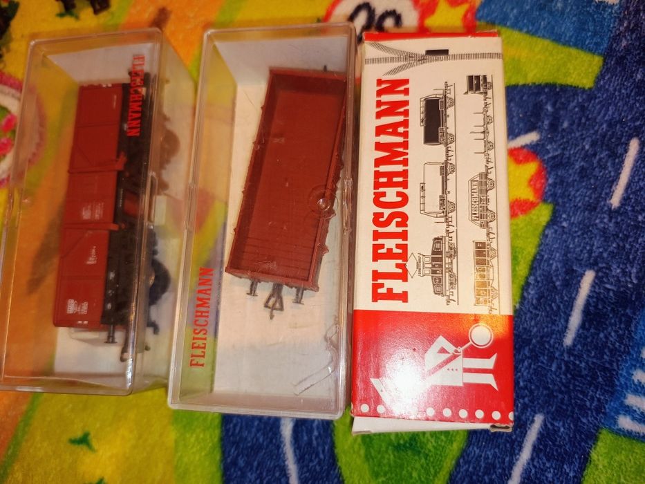 Pachet 3 vagoane fleischmann nu roco piko