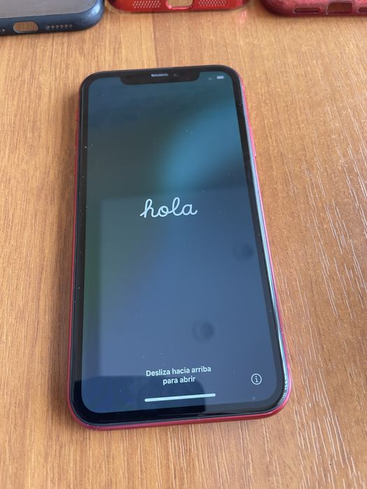 Телефон Iphone 11 red