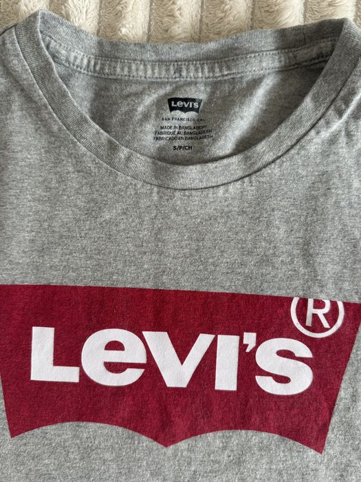 tricou bărbătesc