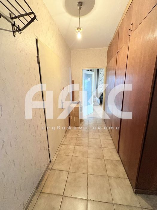 Продава се Двустаен апартамент в София, Люлин 4 - 66 кв.м за 1005 €/кв.м - Снимка #5