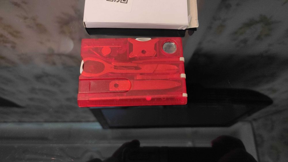 Мультитул по типу Swiss Card(Китай) - ножницы, ручка, фонарь, отвёртка