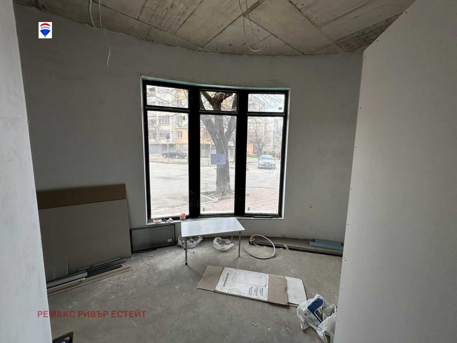 Продава се Офис в Русе, Широк център - 75 кв.м за 1200 €/кв.м - Снимка #5