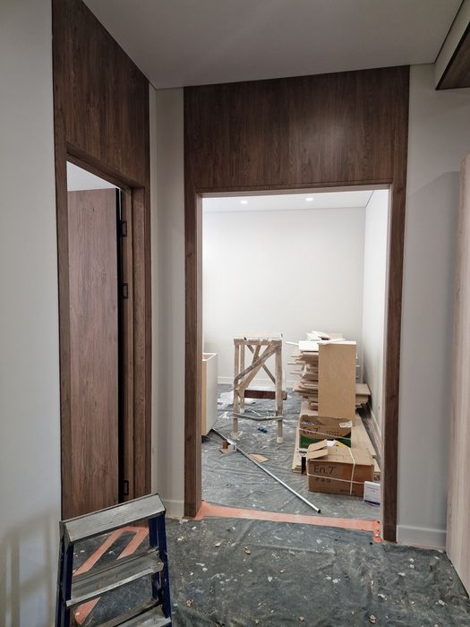 Установка дверей