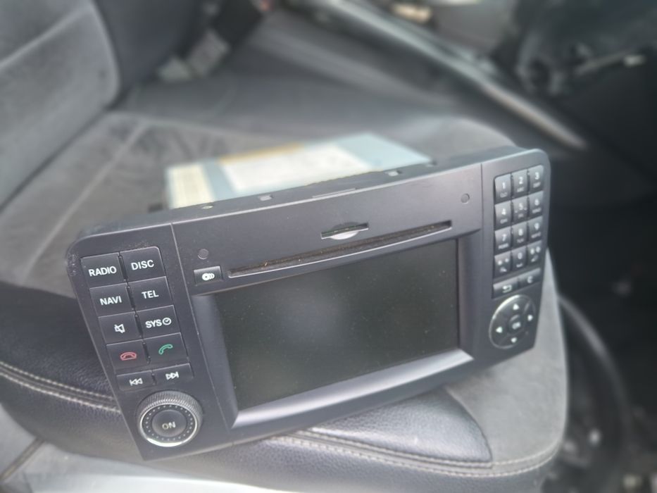 Navigatie mica,mare ntg 2.5 mercedes ml w164
