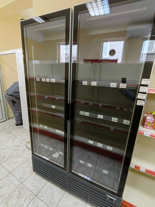 Хладилна витрина