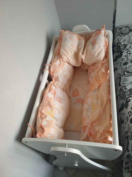 Кошара за бебе,с подарък обиколници.