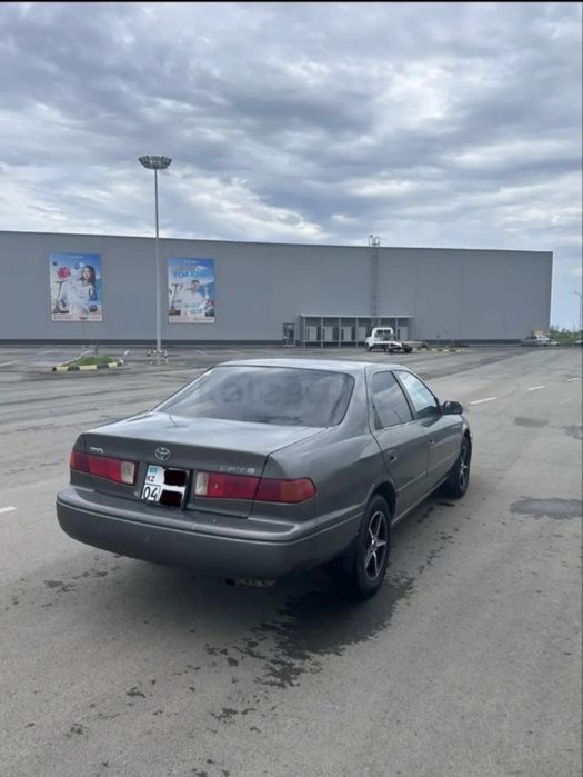 Toyota Camry 2000