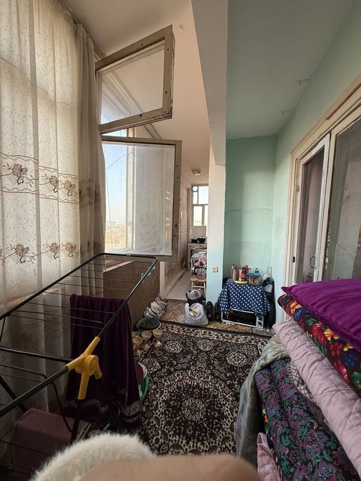 Квартира продаётся 2-х комнатная переделан в 3-х