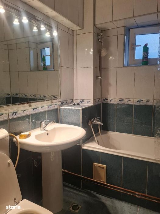 Apartament   3 camere, doua  balcoane , central Pitesti