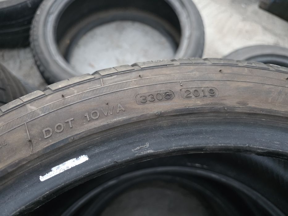 2бр Летни гуми 245 40 20 - Nankang