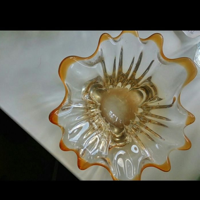 В a з ы.  Вазочки