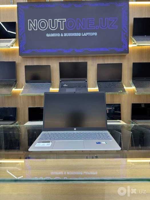 Noutbuk HP Laptop 15 Intel Core i5-1334U 8/512GB 15.6" FHD IPS Touch