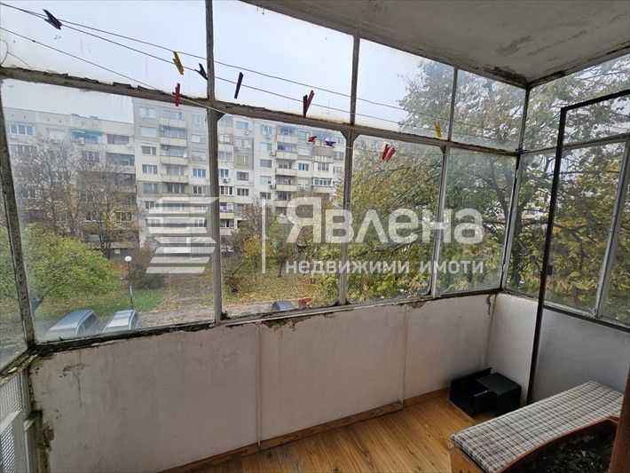 Просторен 2-стаен апартамент