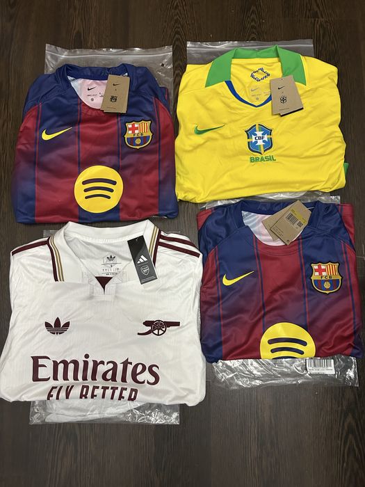 Tricouri fotball noi psg,barcelona,brazilia,liverpool,mancity,arsenal