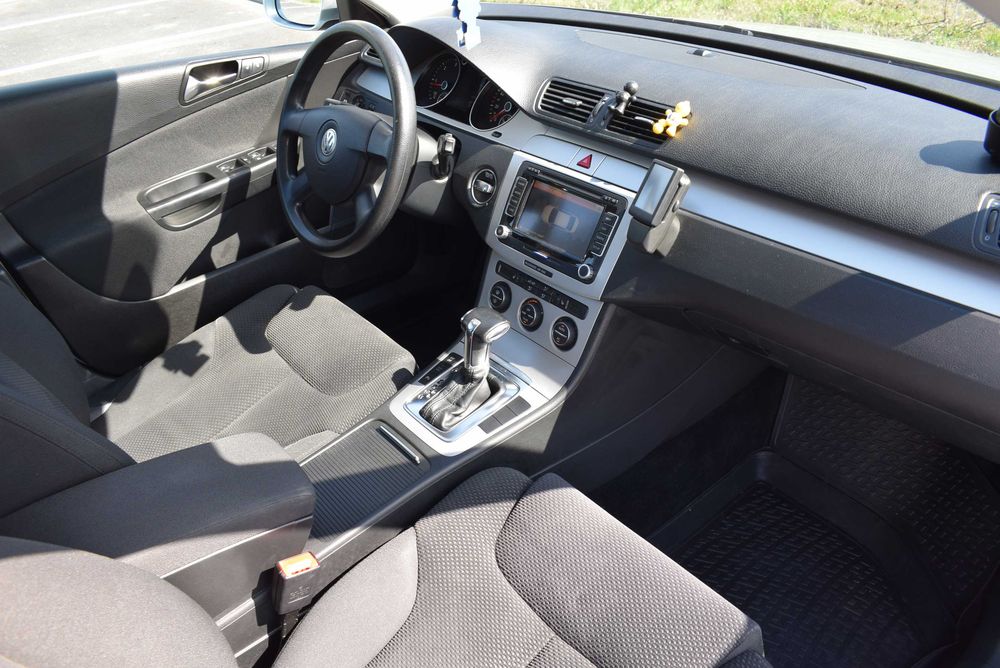 VOLKSWAGEN Passat 2010 — imagine 5