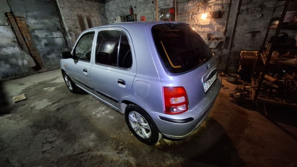 Продам Nissan Micra 2002 года