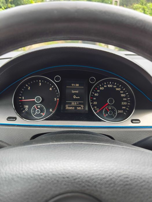 Volkswagen Passat B6