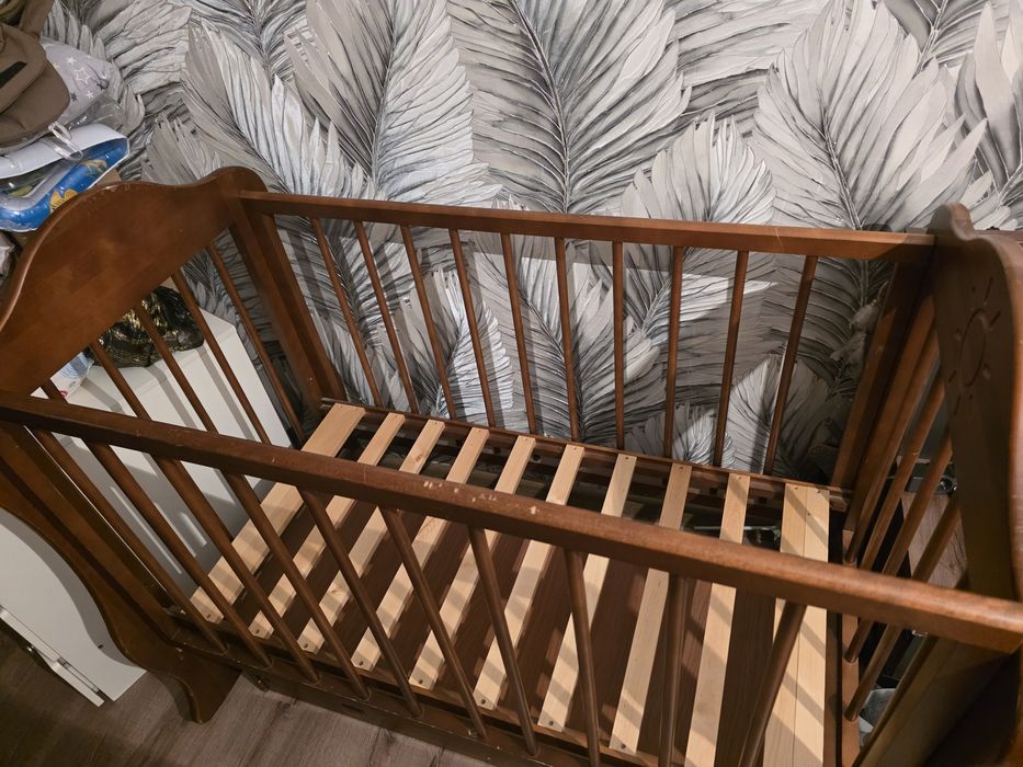 Продам манеж детский  срочно