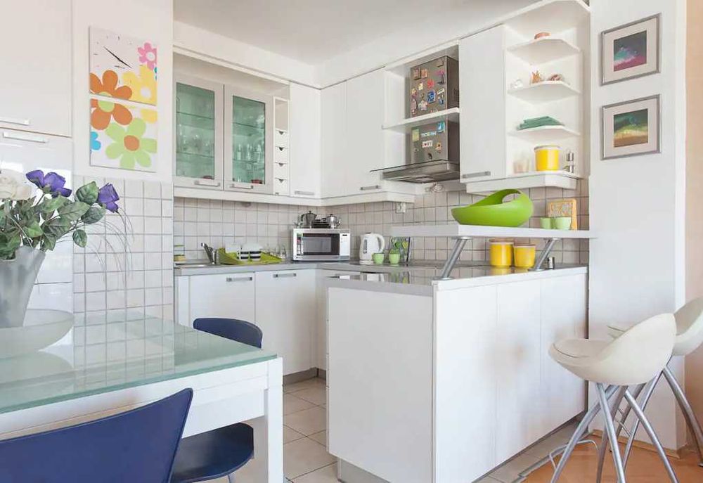 Дава се под наем Двустаен апартамент в Пловдив, Гагарин - 62 кв.м за 255 € - Снимка #3