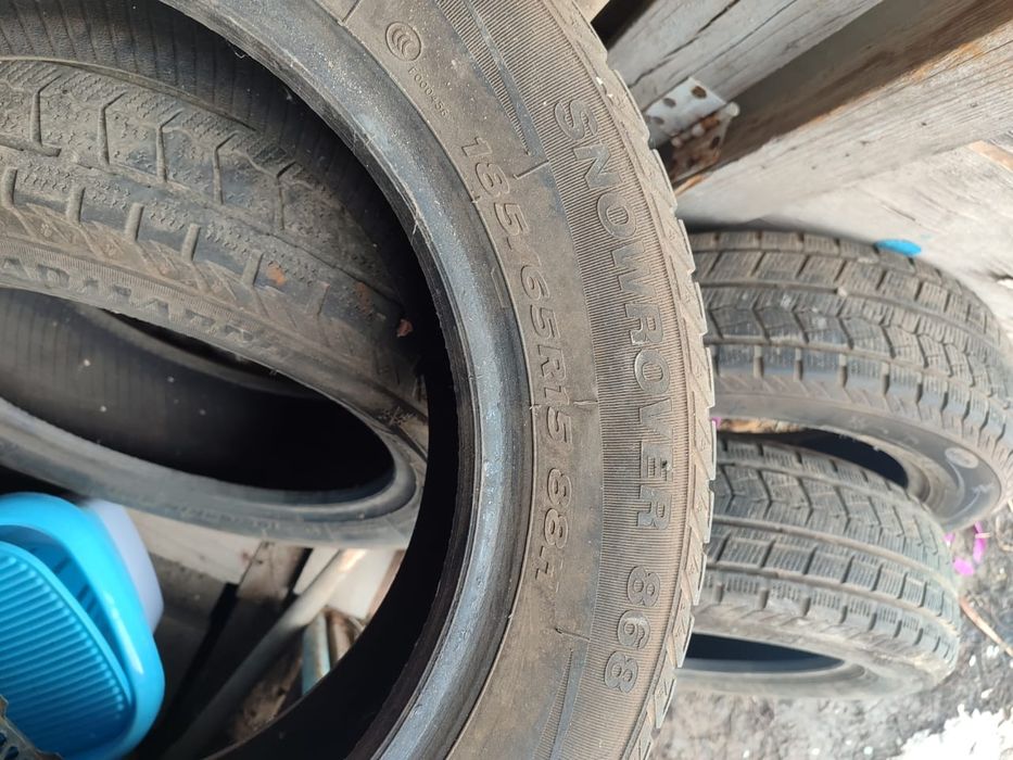 Продам зима шыны размер 15