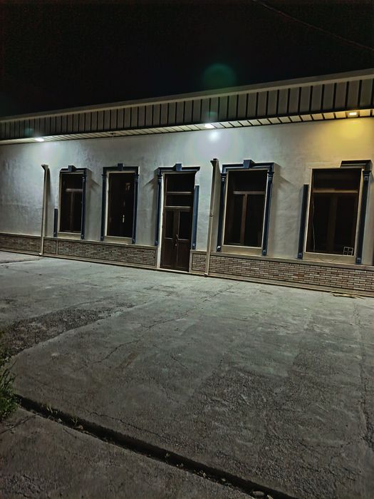 sdayotsya v arendu zdaniye 150 kvadratov gaz svet voda vse udobstva