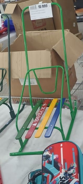 Продам новые санки 15тыс