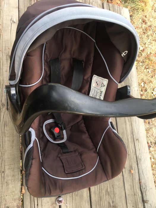 Продам автокресло