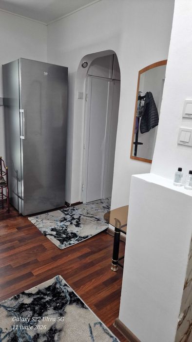 Inchiriez apartament 2 camere