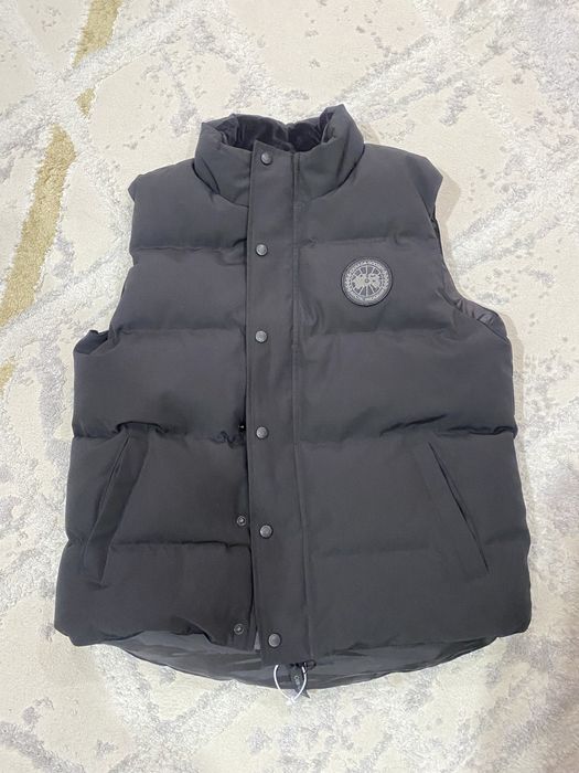 Безрукавка Canada Goose оригинал