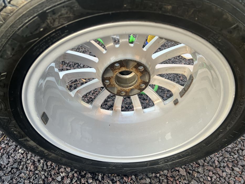 Продам Диски r17 Разболтовка 5x114.3.