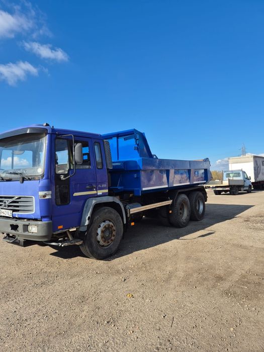 Autobasculanta VOLVO