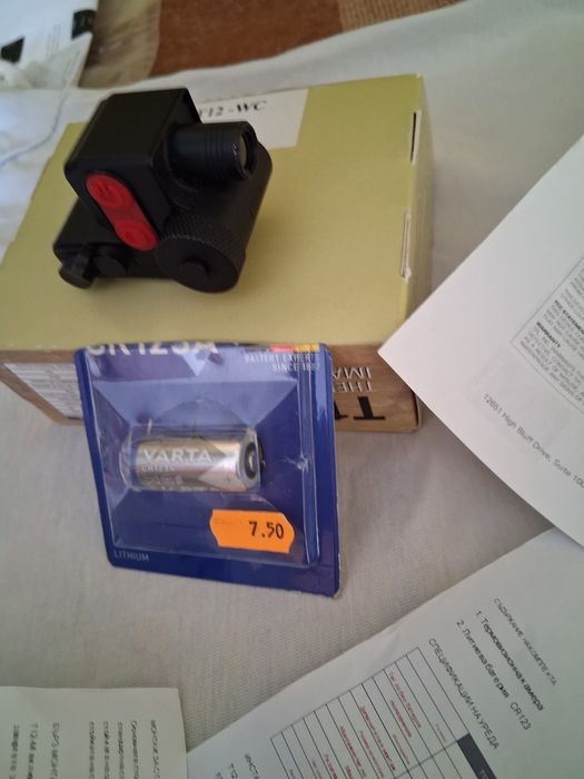 Продавам телефон CAT B 25