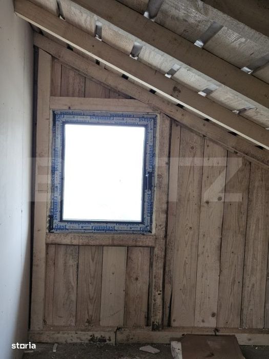Casa frumoasa cu 3 camere in Ciurbesti