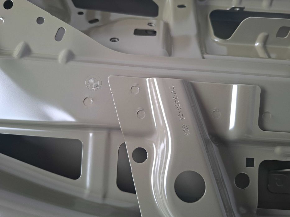 Нов Оригинален Алуминиев Заден Капак Багажник BMW G21 - Грунд