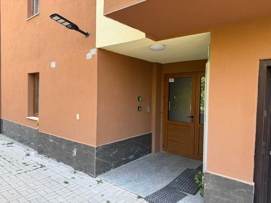 продавам две жилища в квартала овча купел до парк кукуряк