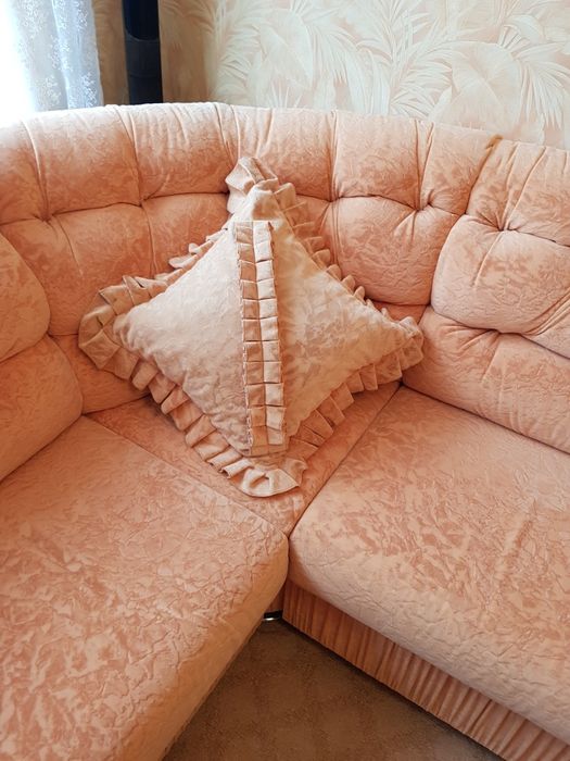 Продам угловой диван