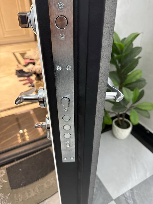 Eshik remont zamok remont zamok ochish Установка замков ремонт ЗамокРе