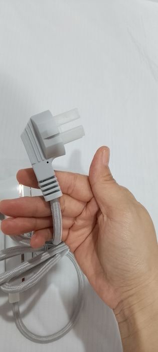 Продам новый утюг отпариватель