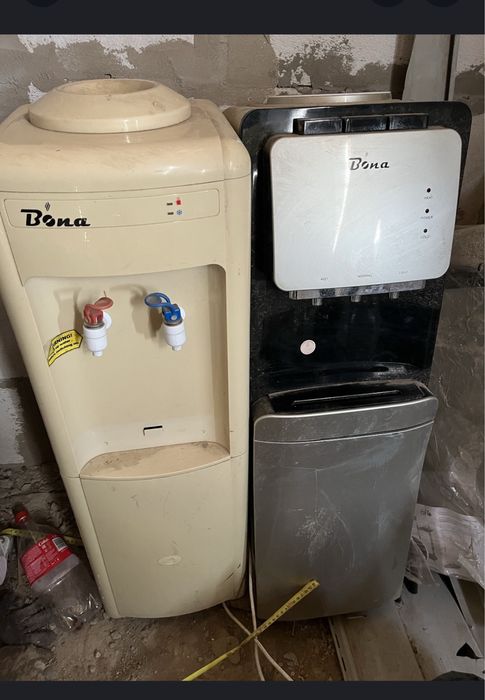 Диспенсеры 2 штук